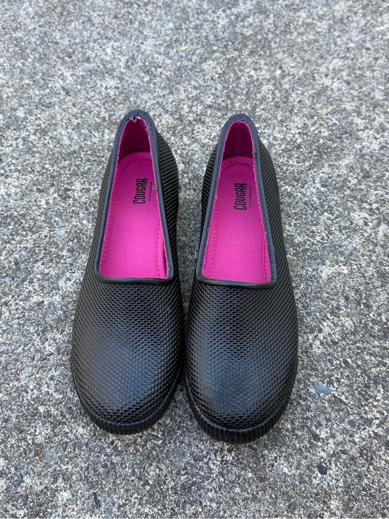 Cougar Shoes - Cougar Ruby Waterproof Rain Clogs Black Pink Lining Size 9 Unique